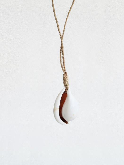 White Shell - Pendant Style
