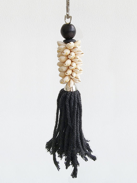 Key Ring with Shell Macrame and Tassel